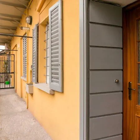 Apartment Pit Stop Navigli